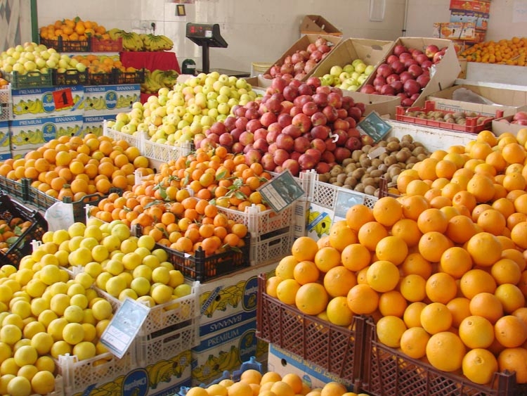 میوه-عید-نوروز-امسال-ذخیره-سازی-شد-توسعه-صادرات-کشاورزی-استان-زنجان-در-دستور-کار-قرار-دارد