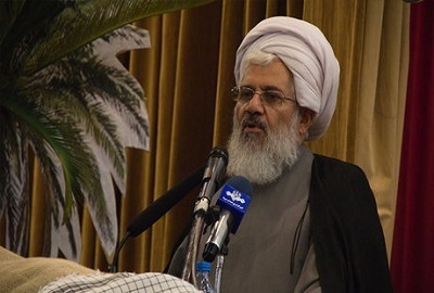 انقلاب-اسلامی-بزرگترین-انقلاب-دینی-منطقه-است-هیچکس-نمیتواند-انقلاب-را-به-انحصار-خود-دربیاورد-