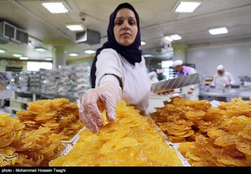 قیمت-زولبیا-و-بامیه-در-هر-کیلو-۵۰۰-تومان-گران-شد-بازرسیهای-مستمر-اتحادیه-قنادان-زنجان-در-ماه-رمضان