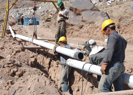 تداوم-عملیات-گازرسانی-به-14-روستای-طارم-بیش-از-50-درصد-خانوار-روستايي-طارم-از-گاز-طبیعی-بهره-مند-هستند