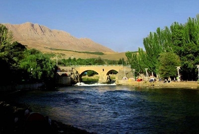 عکس-تاریخ-در-میان-طبیعت