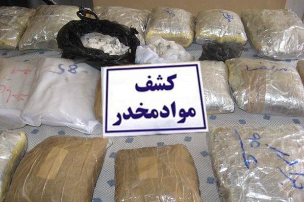 کشف-۶۱-کیلوگرم-تریاک-از-خودرو-پژو-۴۰۵-در-زنجان