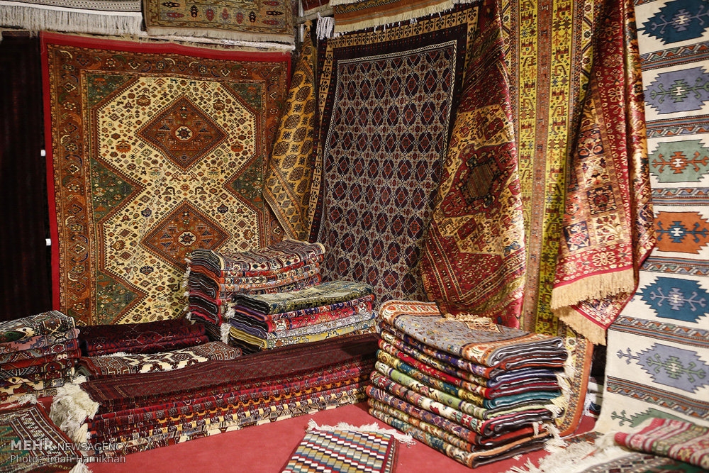 بیمه-شدن-294-نفر-از-فعالان-حوزه-فرش-در-استان-زنجان-63-هزار-نفر-در-تولید-فرش-دستباف-در-زنجان-فعالیت-میکنند-