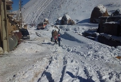 سرمای-زمستان-همنشین-مردم-روستاهای-محروم-ماهنشان-نفت-هم-از-خانه‌های-محرومان-گریزان-است-+-فیلم