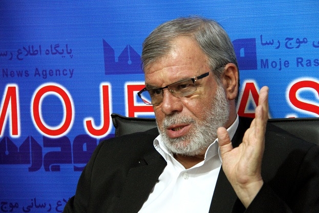شعری-که-استاد-کلامی-در-تجمع-باشکوه-مردم-زنجان-در-سال-88-خواند-قولسوز-آقا-ای-پسر-بوتراب***سیزلره-وابستهدی-بو-انقلاب