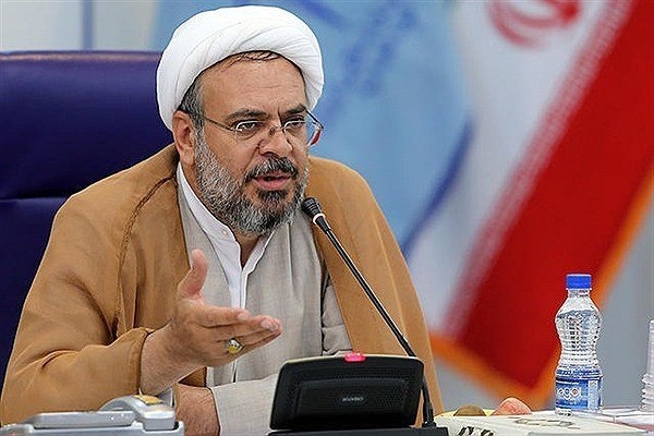 نیروی-انتظامی-بازوان-توانمند-برای-دستگاه-قضا-است-امنیت-سرمایه-گذاری-در-جامعه-را-تقویت-میکند