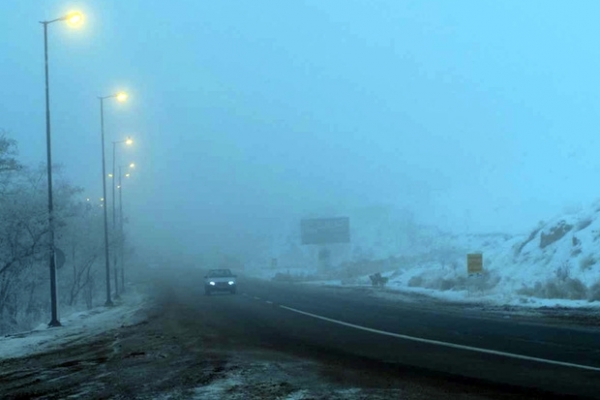 کاهش-دید-افقی-رانندگان-در-جاده-های-استان-زنجان-آغاز-بازگشایی-راه-های-مسدود