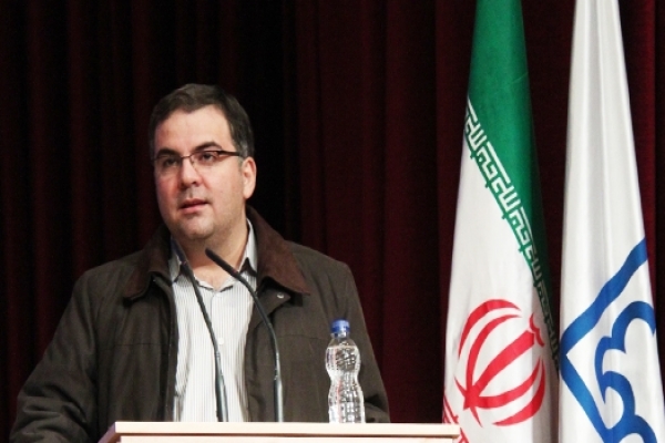 دولت-خودباخته-در-برابر-غرب-راهی-جز-فروش-نفت-نمیبیند-رئیس-این-دولت-باید-هم-بگوید-ما-بلد-نیستیم