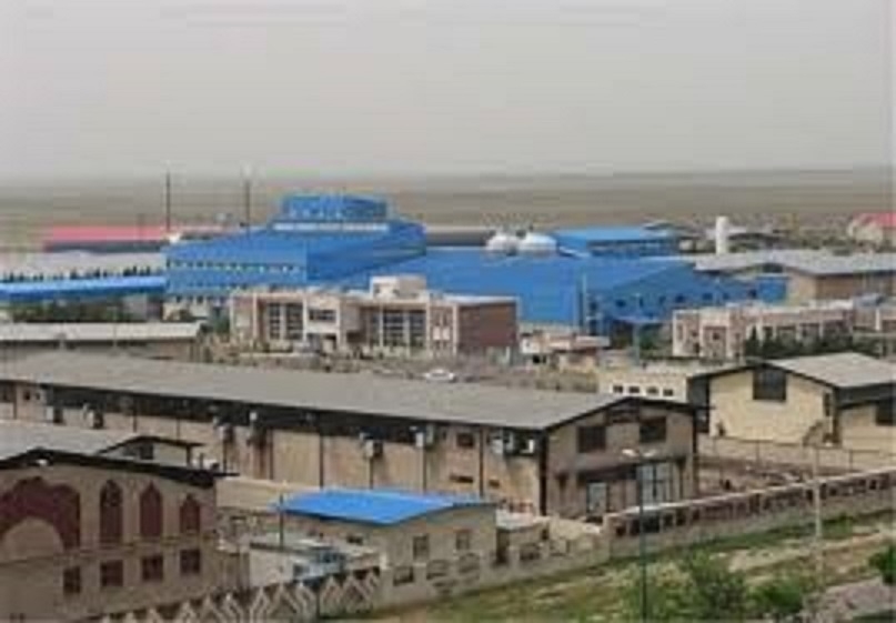 زمینهای-بلااقدام-در-شهرکهای-صنعتی-تعیین-تکلیف-شود-از-ظرفیت-نخبگان-و-جوانان-در-بخش-صنعت-استفاده-شود