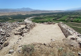 کشف-شواهدی-جدید-از-معماری-در-قلعه-سانسیز-زنجان