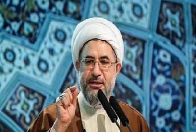 انقلابیگری-به-معنای-نترسیدن-از-موانع-برای-رسیدن-به-اهداف-دین-است-آل-سعود-بداند-که-اگر-خویشتنداری-نمیکردیم،-امروز-بلای-دیگری-سرشان-میآمد