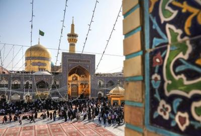 قطعهای-از-بهشت-در-آغوش-مشهد-عکس