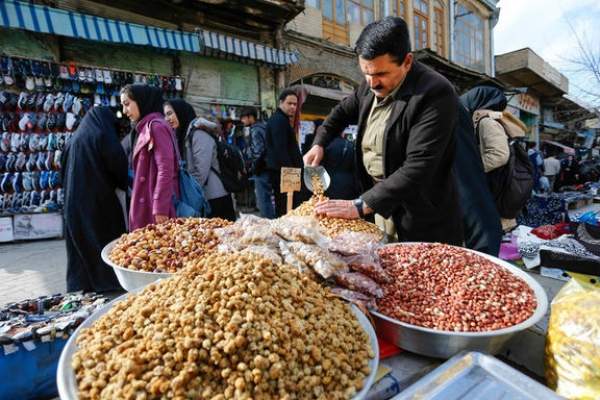 کمبود-کالا-در-بازار-زنجان-وجود-ندارد-بازار-شب-یلدا-توسط-ناظران-رصد-میشود