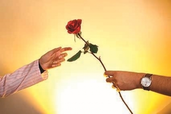 پویش-در-خانه-ماندن-موجب-فراهم-شدن-انس-و-الفت-در-بین-خانوادهها-شده-است-این-ایام-فرصتی-برای-تکریم-فرزندان-است