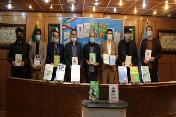 رونمایی-از-۸-عنوان-کتاب-حوزه-روابط-بینالملل-و-گفتمان-مقاومت