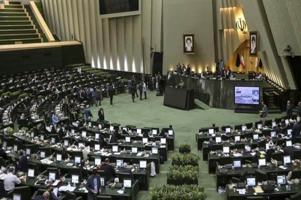 مصوبه-مجلس-برای-برگزاری-آزمون-استخدامی-معلمان-حقالتدریس-و-آموزشیاران-نهضت-سوادآموزی