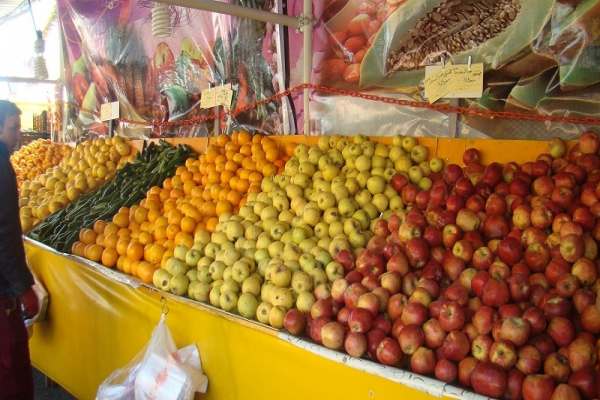 صادرات-عامل-اصلی-صعود-قیمت-میوه‌ها-در-بازار-زنجان-است