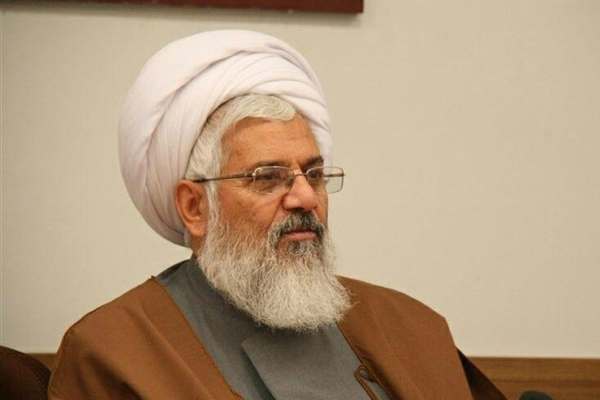 انقلاب-اسلامی-در-برابر-توطئهها-همانند-کوه-استوار-ایستاده-است