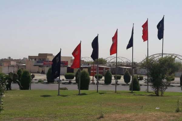 پرچم‌های-ورود-به-ماه-محرم-در-پایتخت-شور-و-شعور-حسینی-نصب-شد-هر-صفحه-مجازی-یک-منبرعاشورایی
