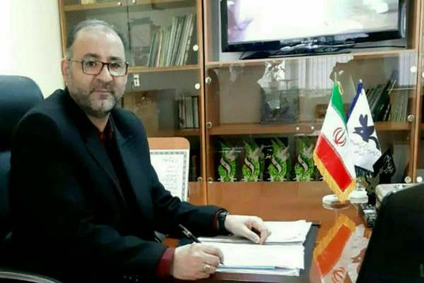 کتابرسانهای-سیار-در-مناطق-روستایی،-کودکان-و-نوجوانان-را-استعدادیابی-میکنند