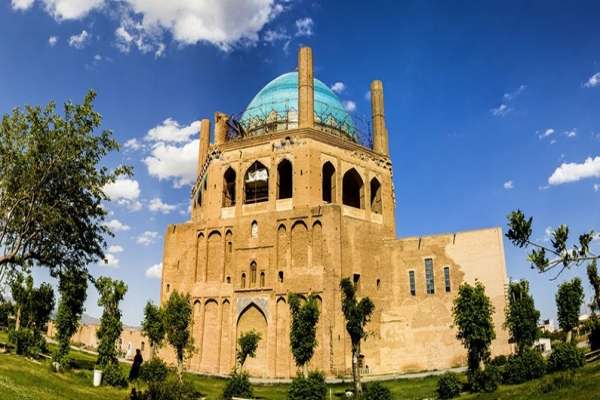 نمایش-اصالت-هنر-اسلامی-در-کهنترین-گنبد-آجری-جهان-چرا-گنبد-سلطانیه-جهانی-شد؟