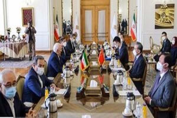 ظریف:-رفع-تحریم‌ها-علیه-ایران،-زمینه-اجرای-کامل-برجام-را-فراهم-می‌کند