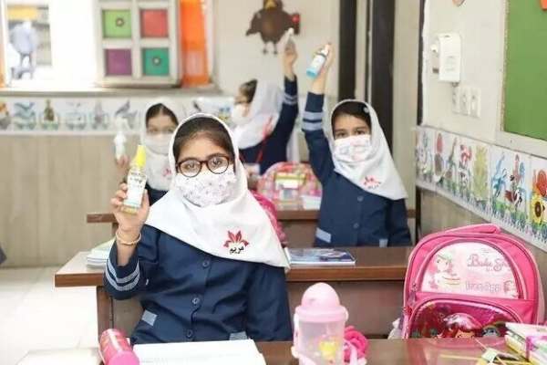 عدم-حضور-دانشآموزان-دارای-علائم-کرونا-در-کلاسهای-حضوری