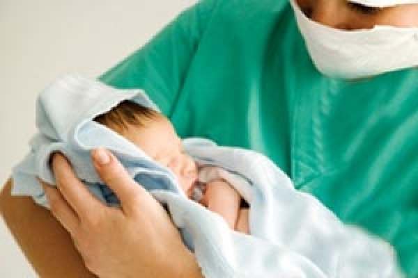 ترکشهای-کرونا-بر-پیکر-مراقبان-مادران-باردار
