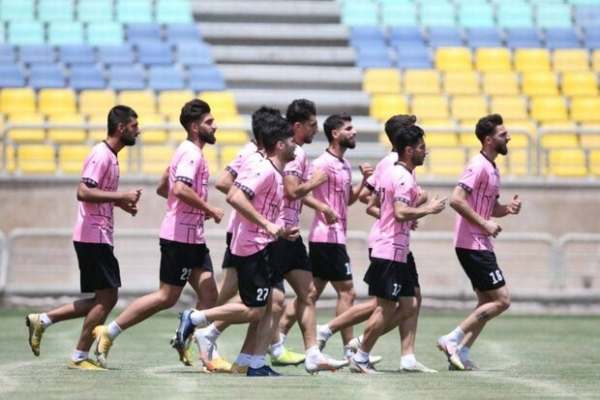 سه-بازیکن-امید-جای-ملیپوشان-پرسپولیس-را-گرفتند
