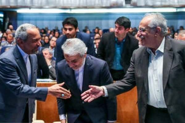 عقب‌نشینی-«سازندگی»-از-گزارش-جعلی-علیه-مجلس-اعلام-پایان-پروژه-دلاربازها-در-پارلمان-