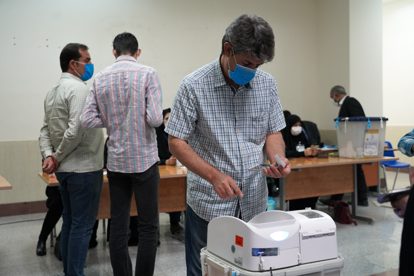 انتخابات زنجان در ساعات پایانی