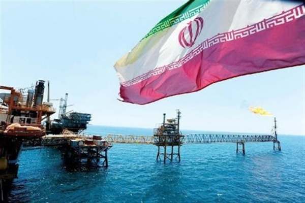 رویترز:-ایران-۲۰۰میلیون-بشکه-نفت-آماده-برای-صادرات-دارد-