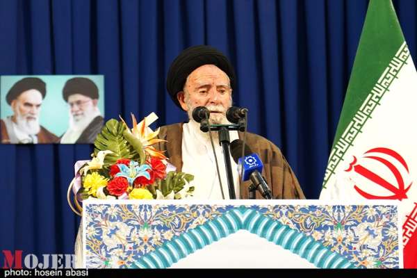 ملتهای-مسلمان-در-برابر-جنایتهای-استکبار-جهانی-ایستادگی-می-کنند-