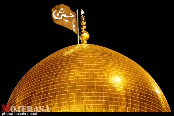 آیین-تعویض-پرچم-گنبد-حسینیه-اعظم-زنجان-به-مناسبت-ماه-محرم+-تصاویر