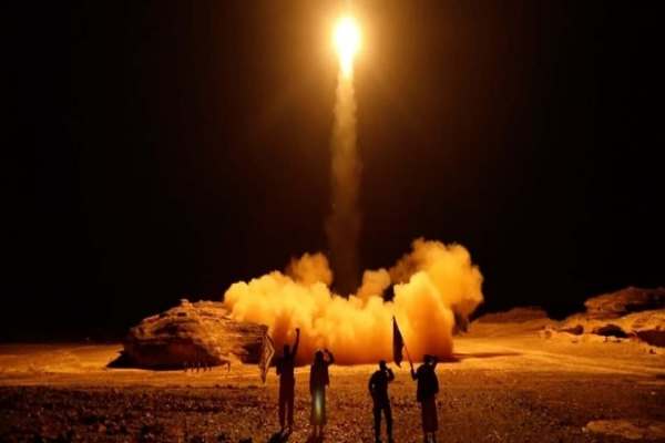 شلیک-موشک‌های-بالستیک-یمنی-به-مواضع-ائتلاف-متجاوز-سعودی