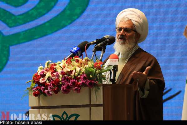 موفقیت-۴۳-ساله-نظام-اسلامی-به-برکت-خون-شهیدان-است-