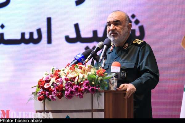 -دشمن-آخرین-نفسهای-خود-را-میکشد-اسلام-پیروز-نهایی-نبرد-سیاسی-دنیای-امروز-است-