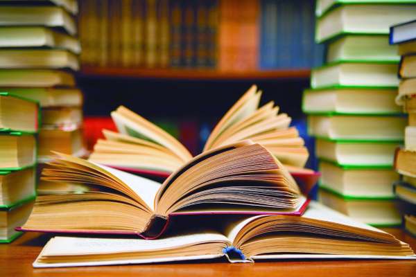 اعضای-کتابخانههای-عمومی-استان-زنجان-به-50-هزار-نفر-رسید-اهدای-بیش-از-40-هزار-جلد-کتاب-به-کتابخانههای-عمومی-استان-زنجان