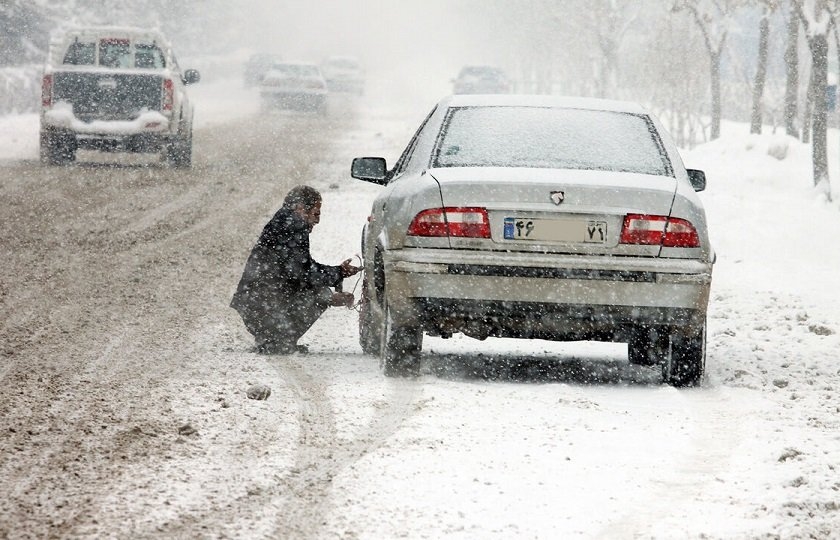 تردد-در-گردنههای-استان-زنجان-فقط-با-زنجیر-چرخ-امکانپذیر-است+-تصاویر-