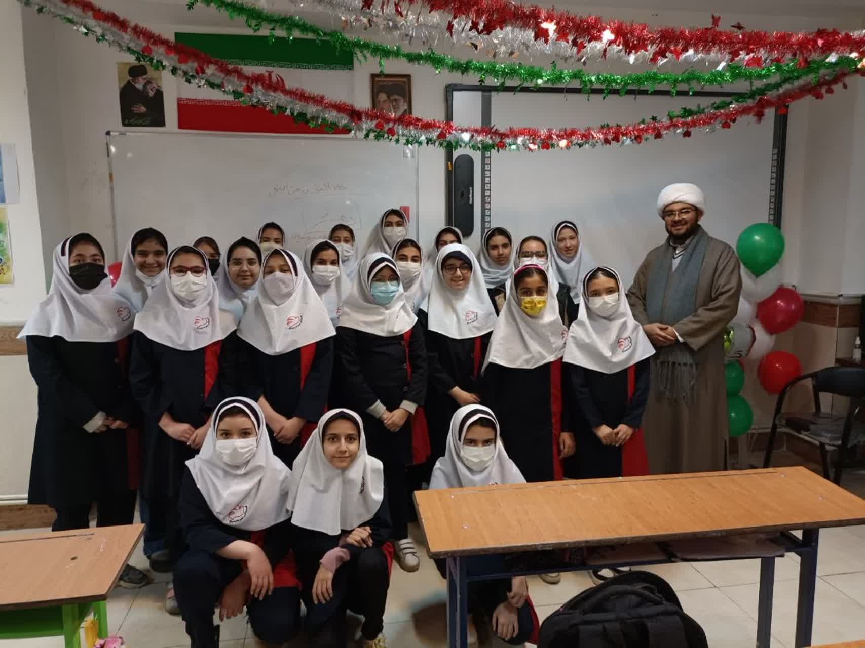 اجرای-عملیات-فرهنگی-روشنگری-در-۸۰-مدرسه-استان-زنجان+-عکس