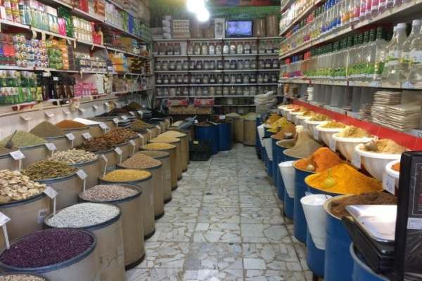 عطاریها-صلاحیت-تجویز-دارو-را-ندارند-داروهای-اضافه-زباله-نیستند-