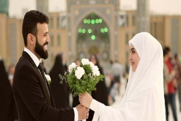 زوج-استرالیایی-که-عروسی‌شان-را-در-مسجد-جمکران-گرفتند