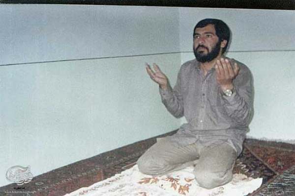 شهیدی-که-هرگز-در-بیرون-از-خانه-غذا-نخورد-شهیدی-که-خوف-در-دل-دشمن-میانداخت