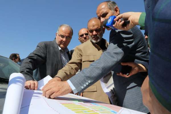 وزیر-کشور-در-پاسخ-به-اظهارات-مدیر-کل-راه-و-شهرسازی-زنجان؛-فهرست-بهای-۷-میلیونی-هر-متر-مسکن-ملی-را-قبول-ندارم-قیمت-مسکنهای-ملی-کاهش-یابد