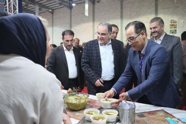جشنواره-آش-زنجان-نمودی-بارز-از-اتحاد-قومها-و-مذهبهای-مختلف-است-