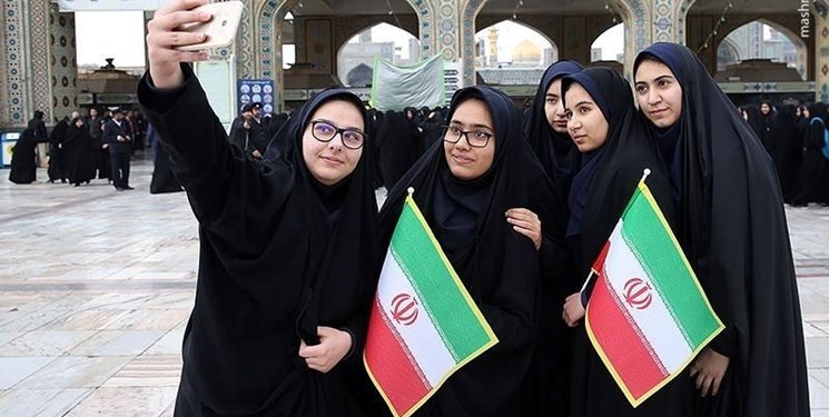 حجاب-زنان-محافظی-برای-ممانعت-از-تیر-نگاههای-آلوده-است-دشمنان-برای-گرفتن-حق-طبیعی-زنان-ایرانی-تلاش-میکنند