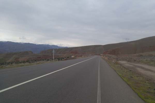 ۳۶-کیلومتر-از-محور«-سه-راهی-طارم-به-منجیل»-زیر-بار-ترافیک-میرود
