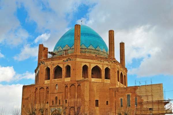 کارگران-گنبد-سلطانیه-تعیین-تکلیف-میشوند
