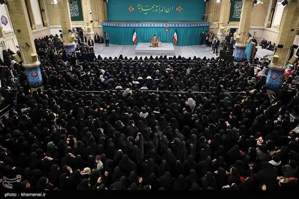«سودجویی»-و-«لذتجویی»-خلاصه-رویکرد-تمدن-غربی-در-مبحث-زن-است
