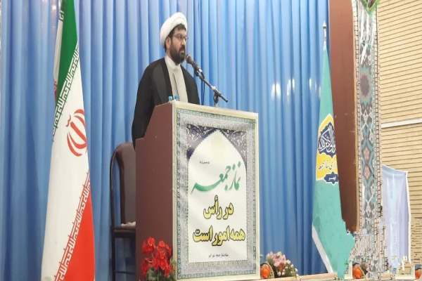 انقلاب-اسلامی-ایران-به-سمت-تعالی-حرکت-میکند